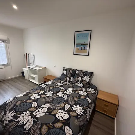 Domaine De La Robinerie Apartment *